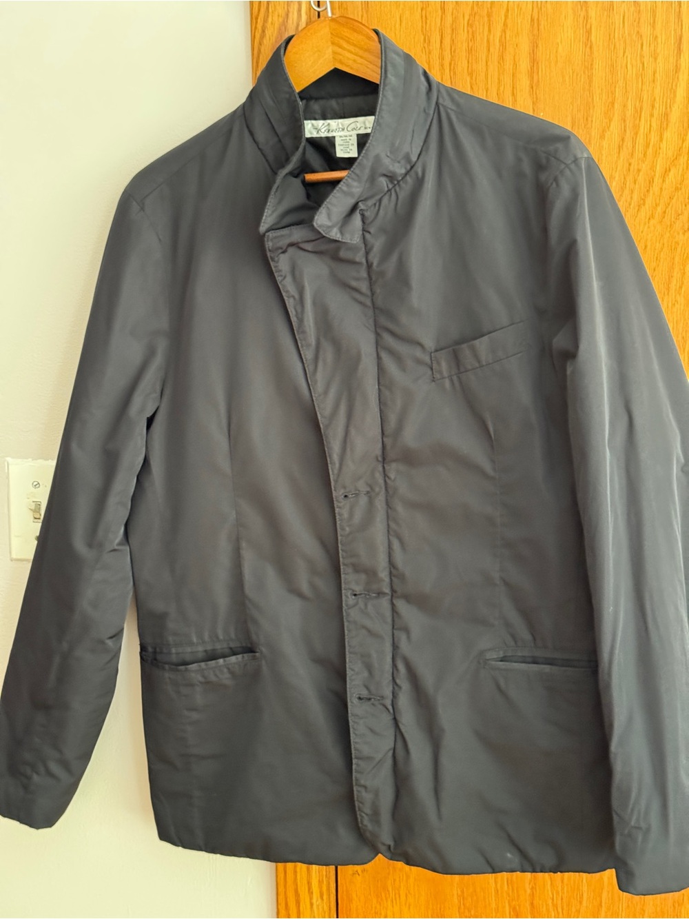 Kenneth Cole New York Mens Medium Black Stand Collar Zip Front